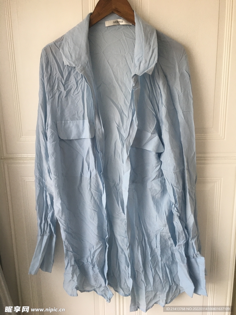 女人夏日服装