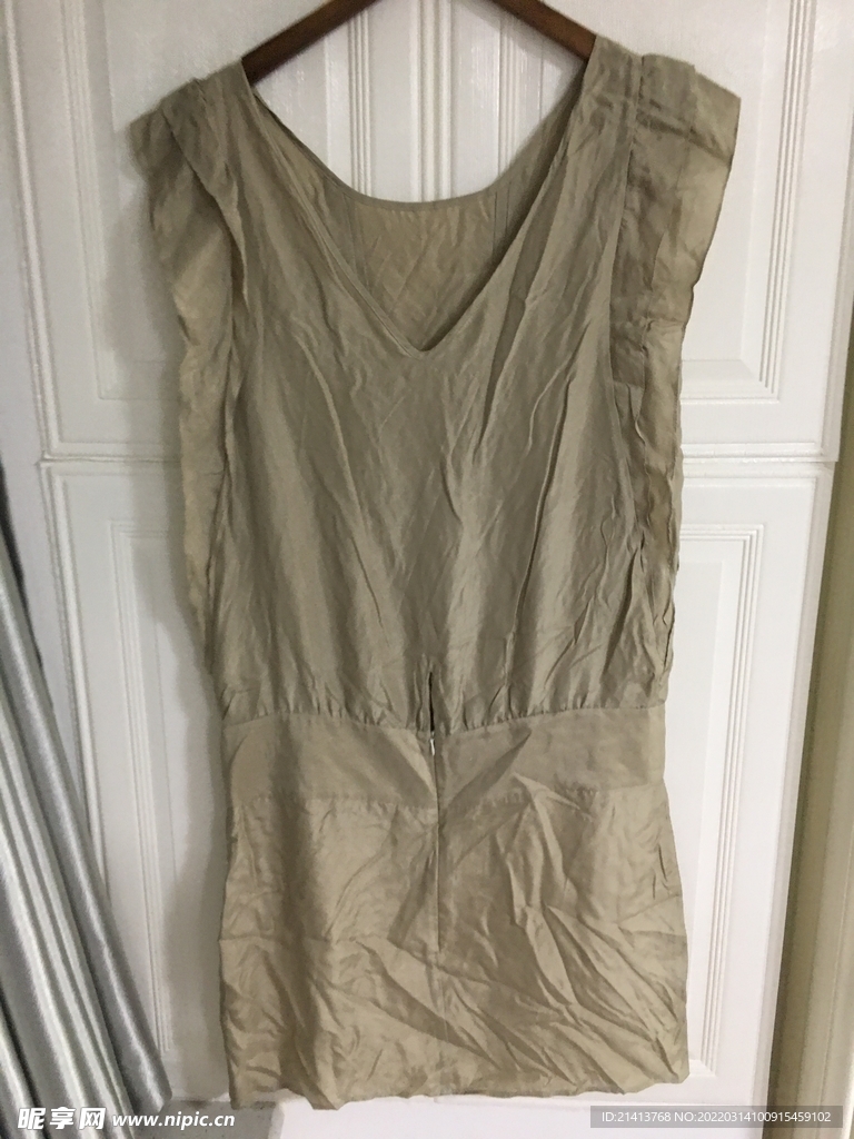 女人夏日服装