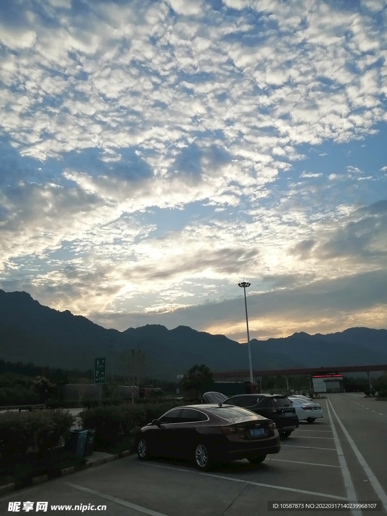天空