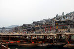 沱江泛舟
