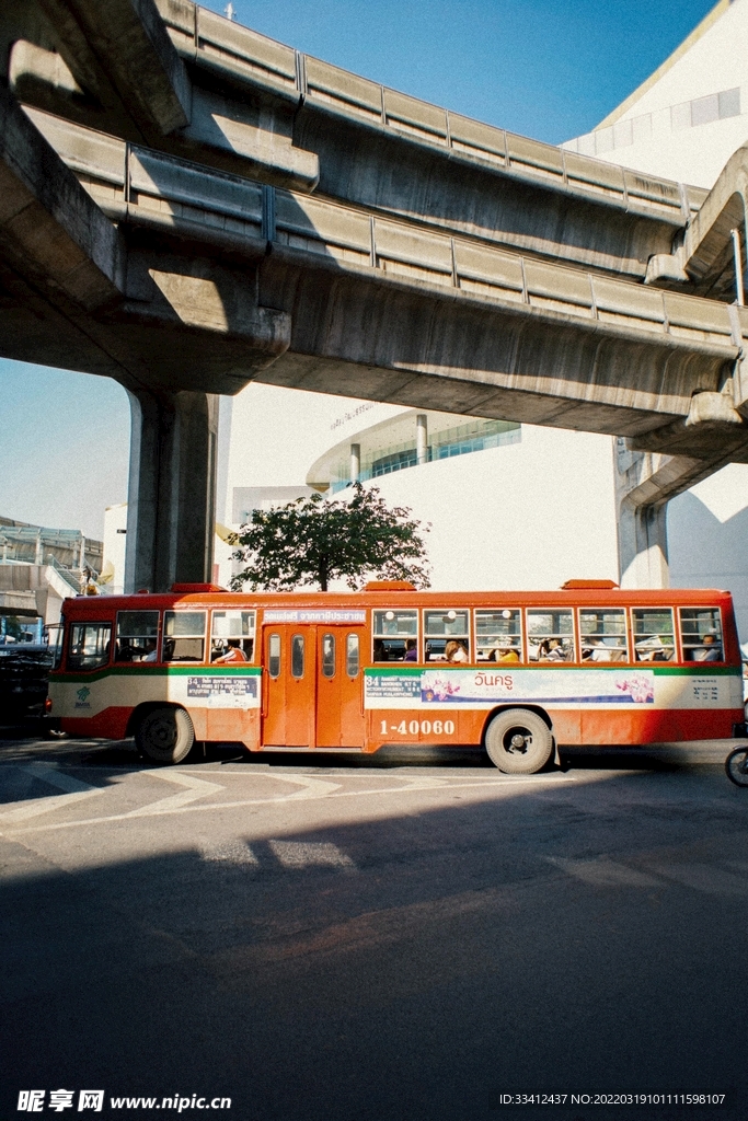公交车
