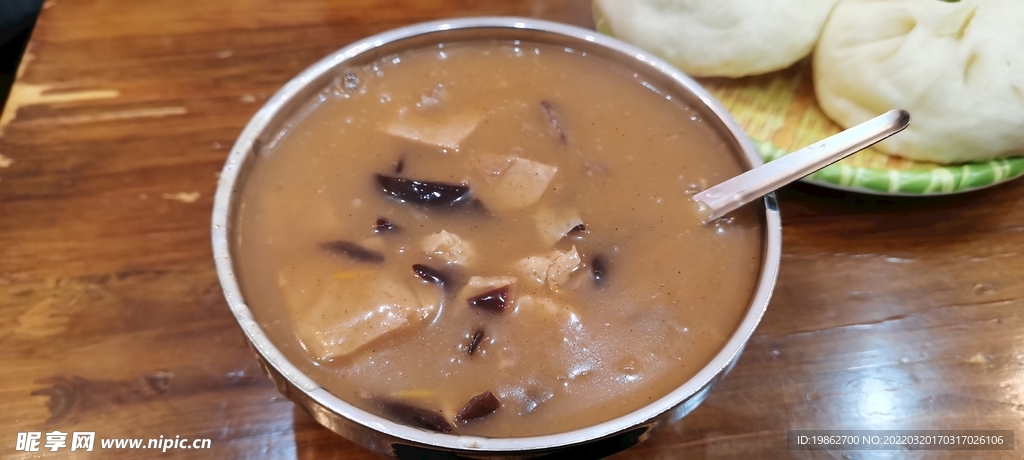 胡辣汤美食特色