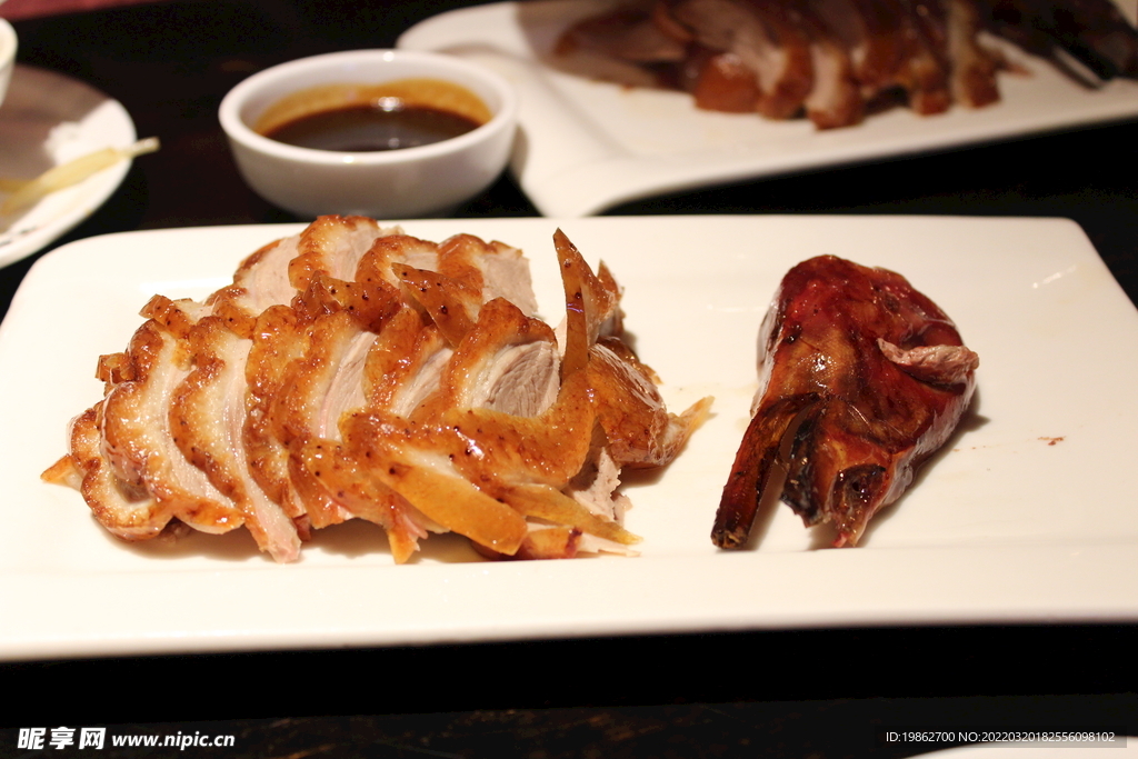北京烤鸭美食