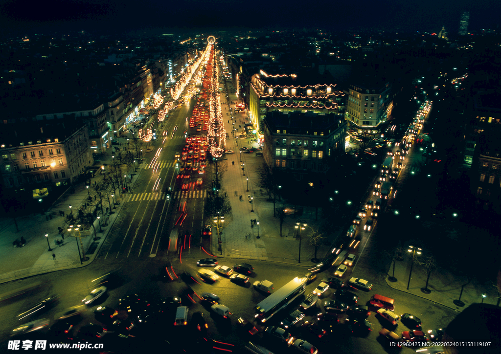 城市夜景街道