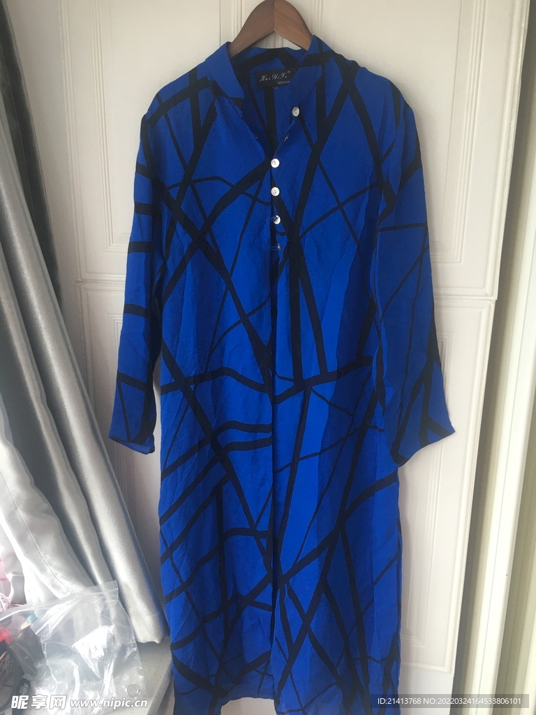 女性服饰服装 