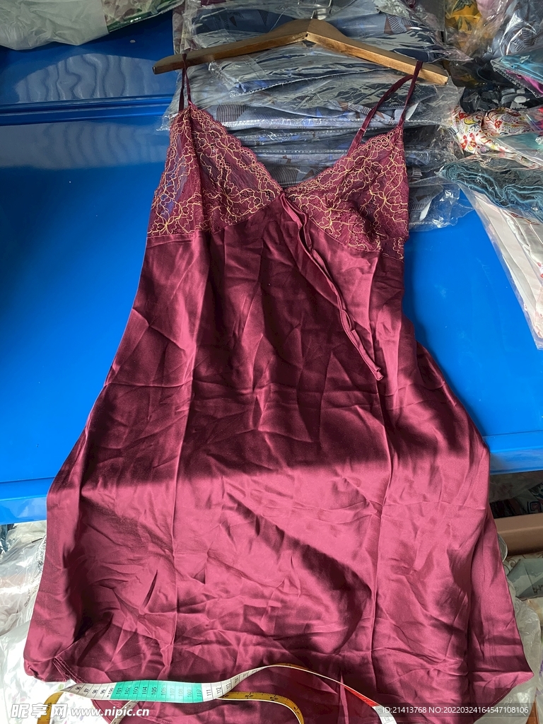 睡衣服装套装 