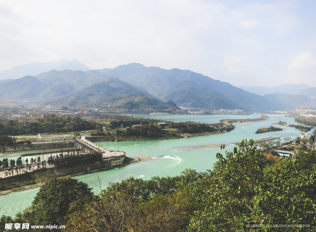 大坝