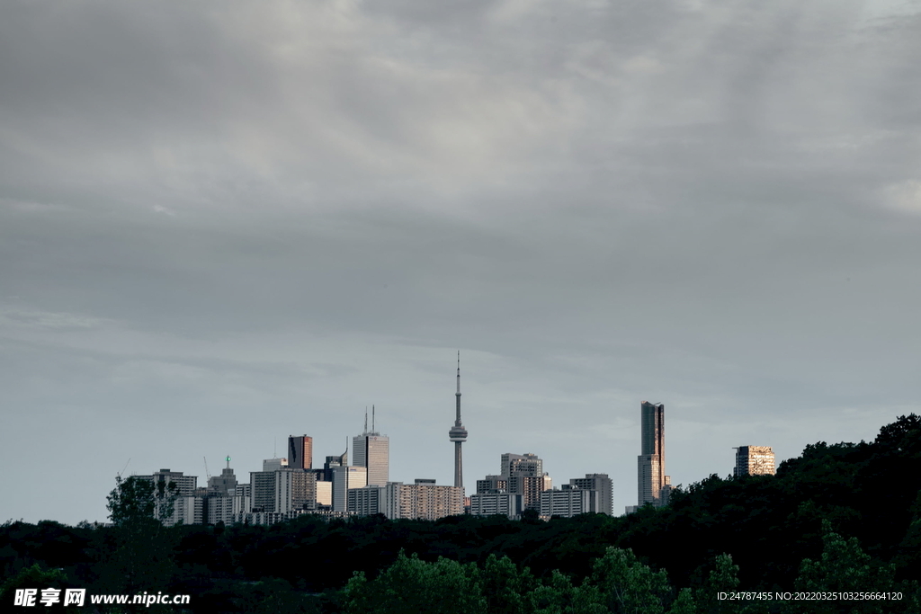 城市的剪影