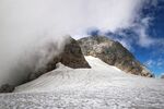 山 