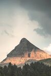 山 