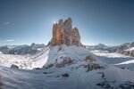 山 