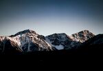 山 
