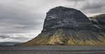 山 