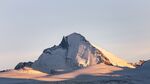山 