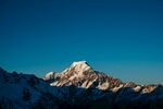 山 