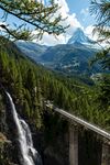 山 