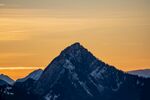 山 