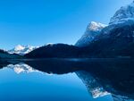 山 