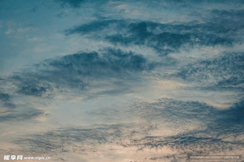 天空