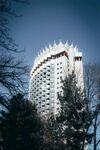 带皇冠的建筑
