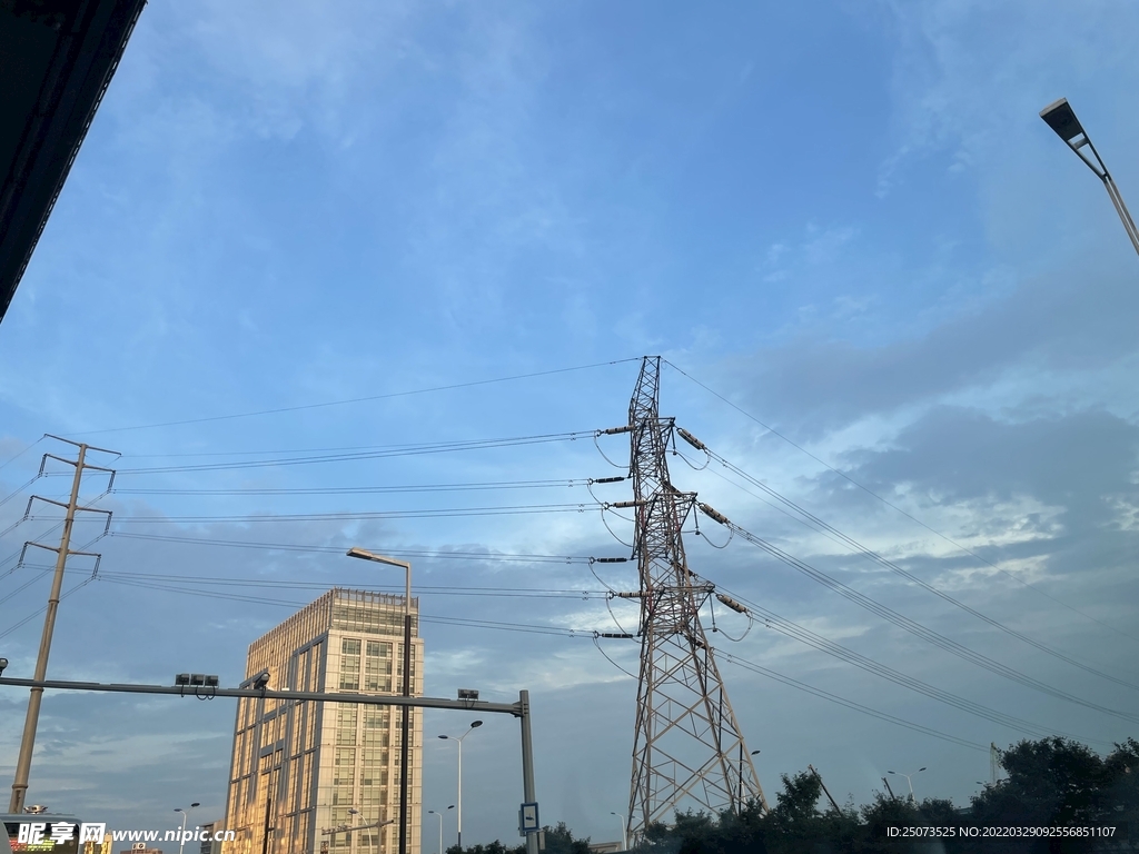 蓝天