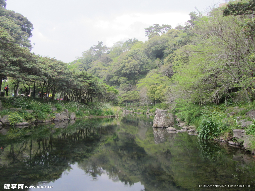 湖光山色