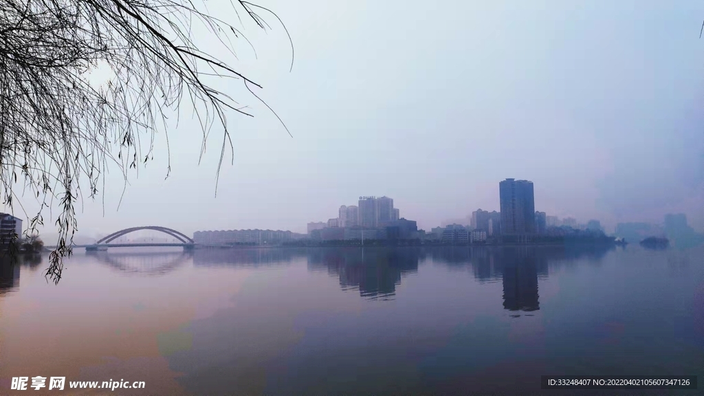 湖景