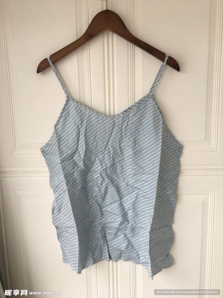 女性服饰服装 