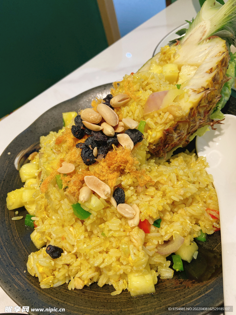 菠萝炒饭