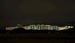 深圳红树林对面的香港建筑夜景