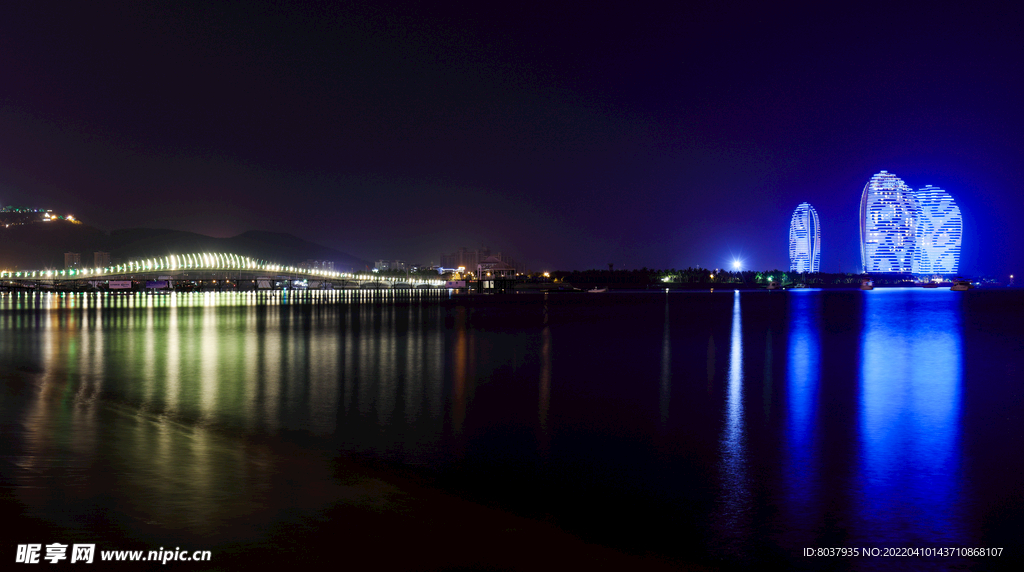 三亚凤凰岛夜景