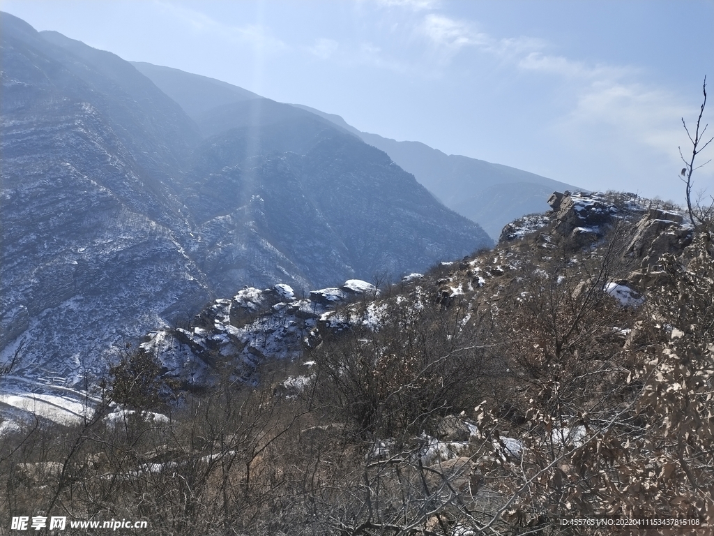 大山雪景 