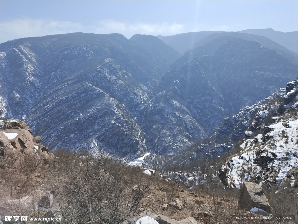 大山雪景 