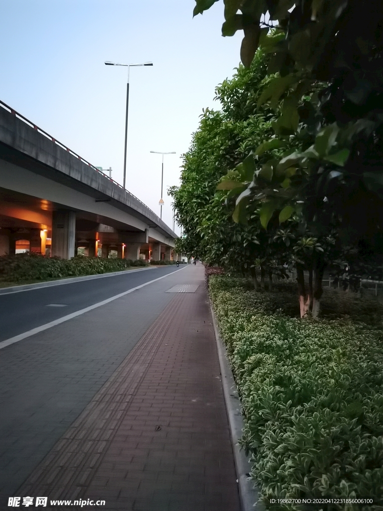 苏州高架傍晚风景