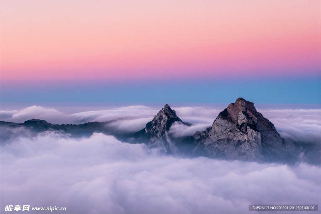 山 