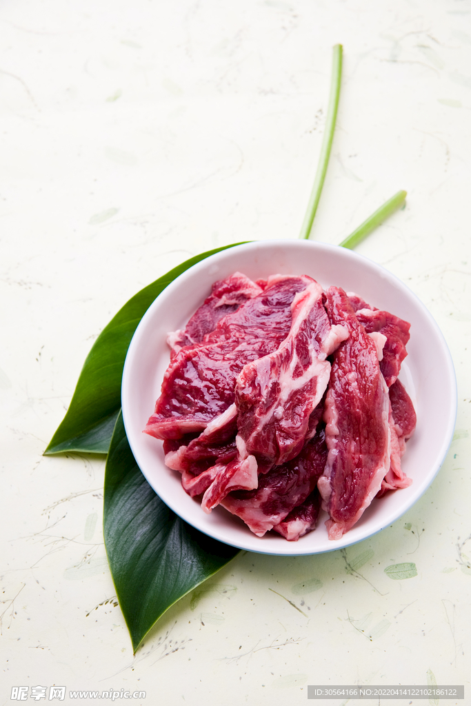 新鲜牛肉食材