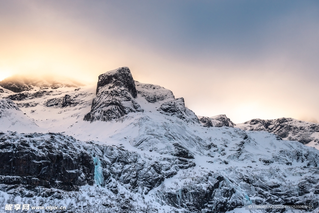 雪山