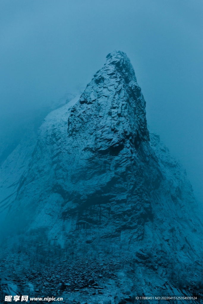 雪山