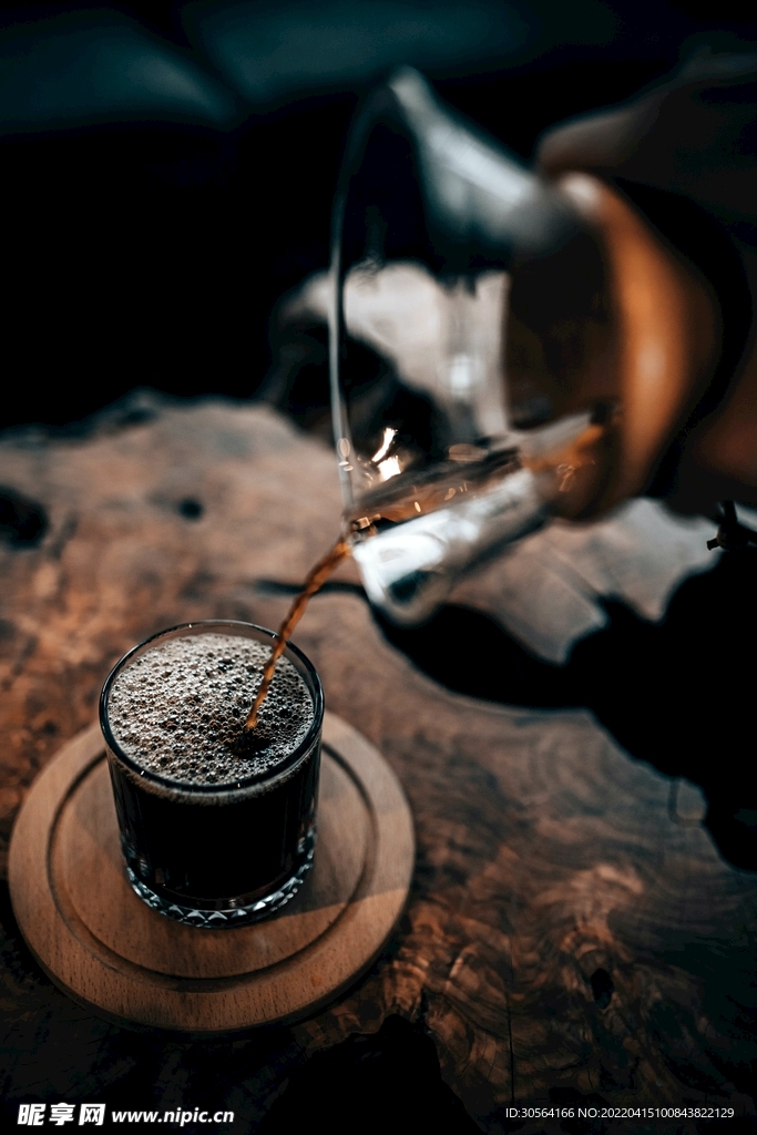 暗调黑咖啡饮品