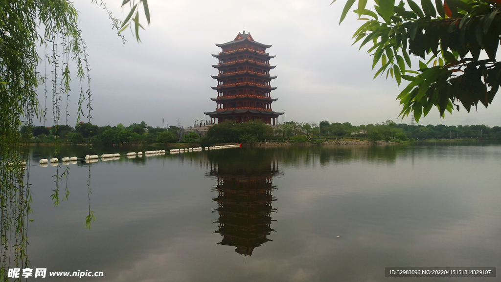 水塔