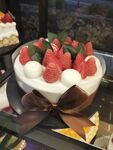 牛奶草莓蛋糕