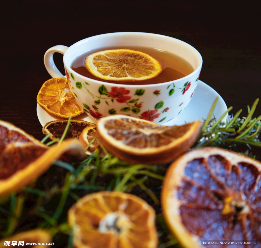 柠檬红茶饮品
