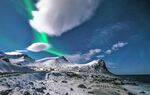 雪山上的星空