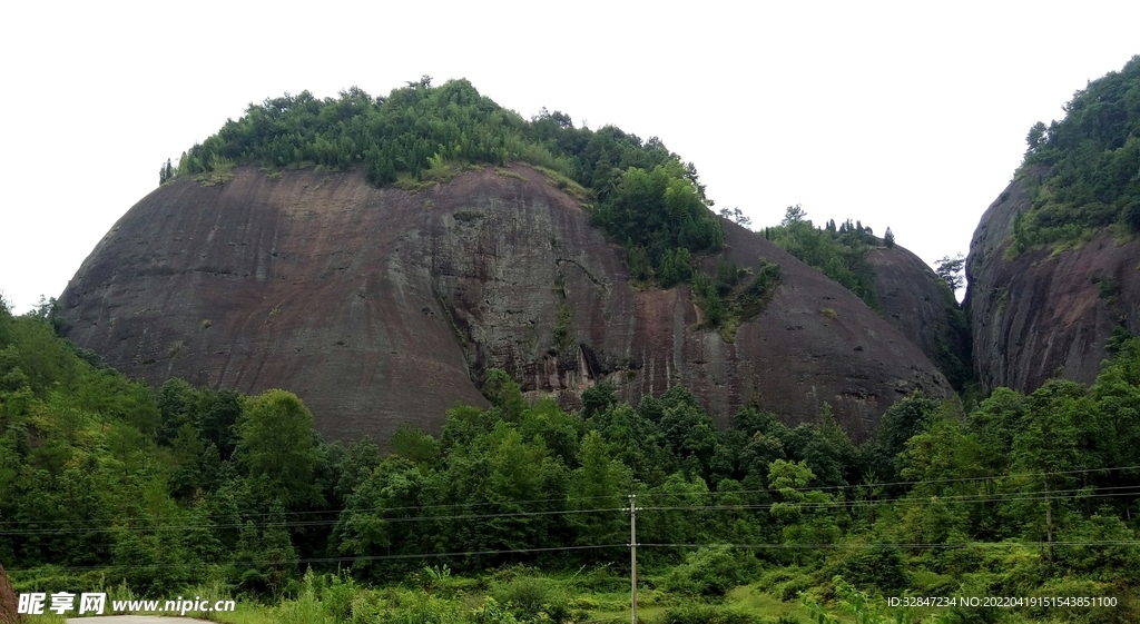 鸡冠山