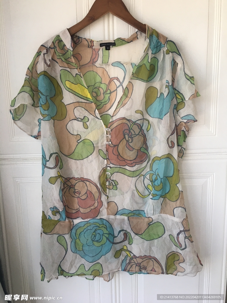 女性服饰服装