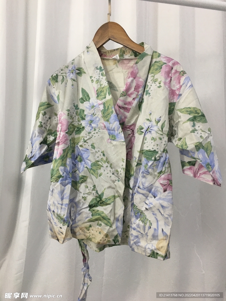 女性服饰服装