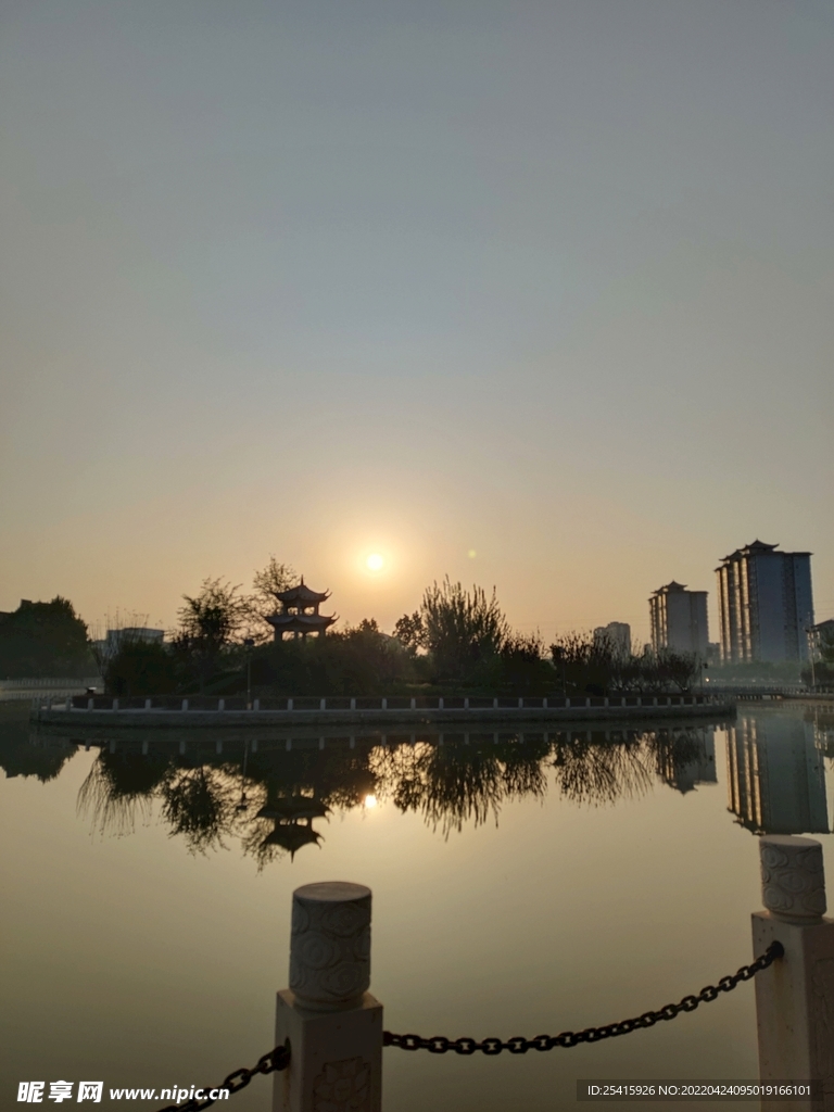 黄昏