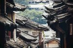 老房子屋顶