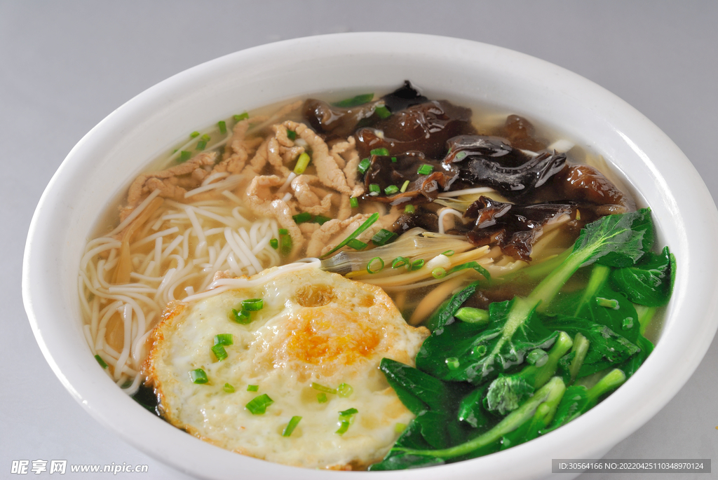 鸡蛋面美食