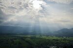 山 